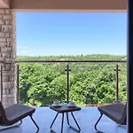 Vila Fjolla *