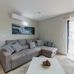 Vila Fjolla *