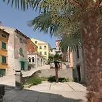 Fjolla Vila