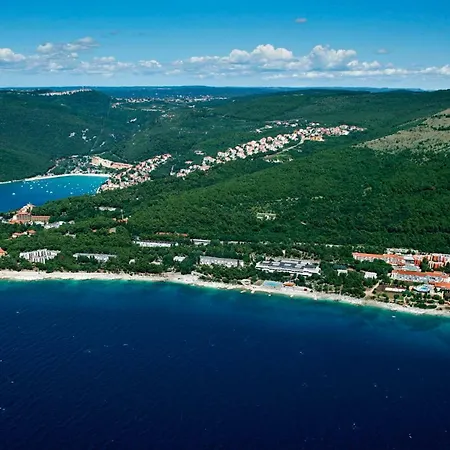 Fjolla Villa *
