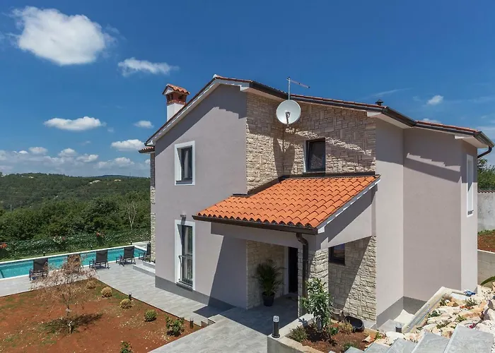 Fjolla * Labin (Istria)