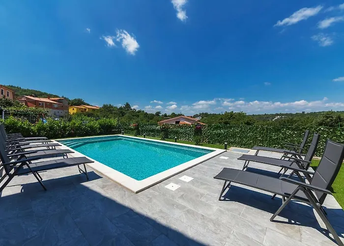 Fjolla * Labin (Istria)