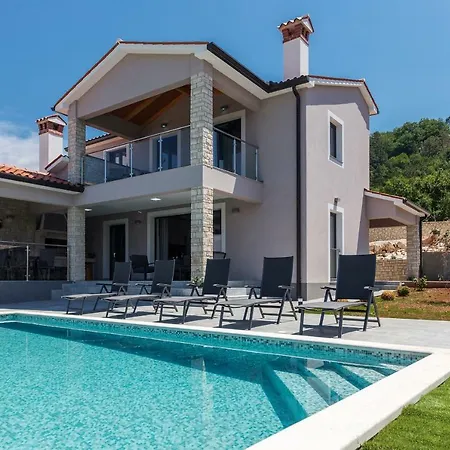 Fjolla * Labin (Istria)