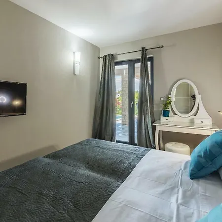 Fjolla * Labin (Istria)