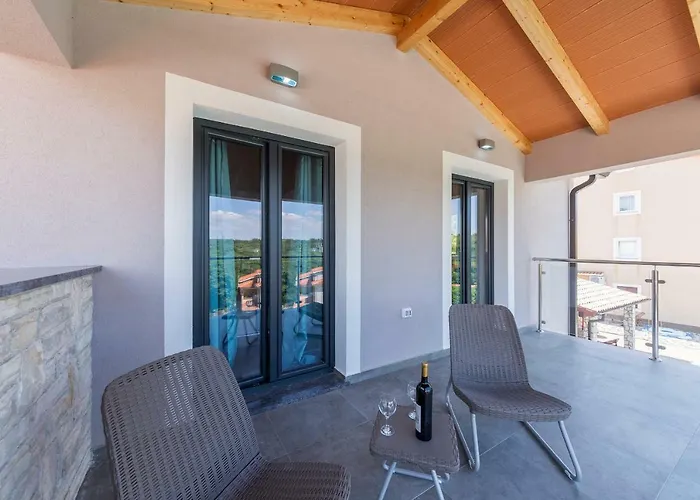 Fjolla * Labin (Istria)